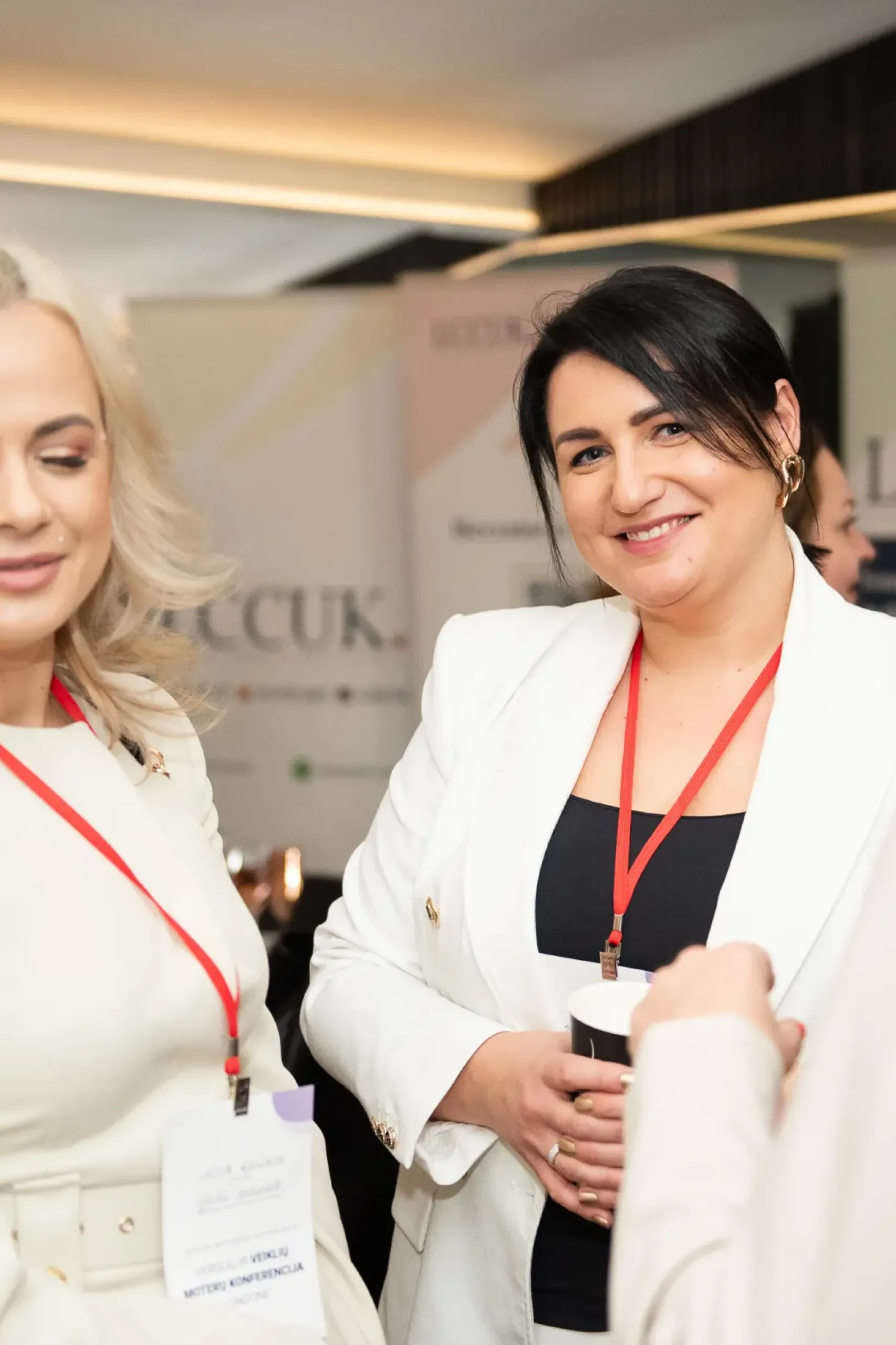 Frame 111504_10_11zon