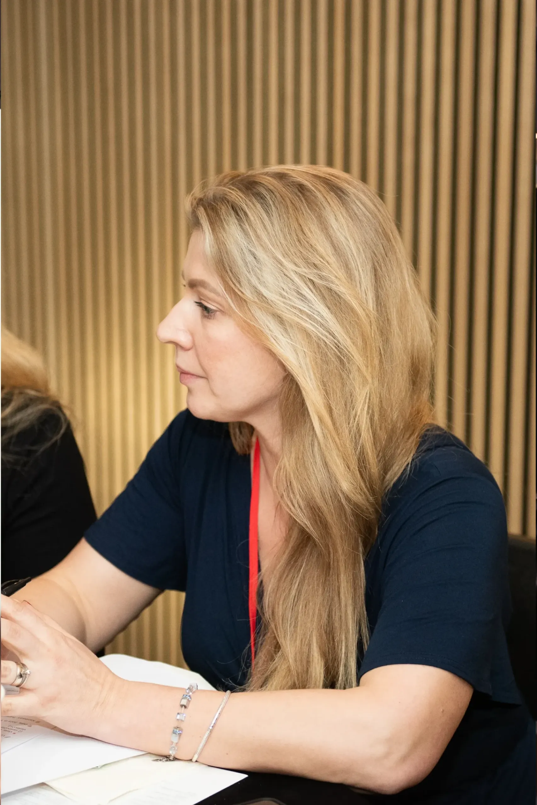 Frame 111518_6_11zon